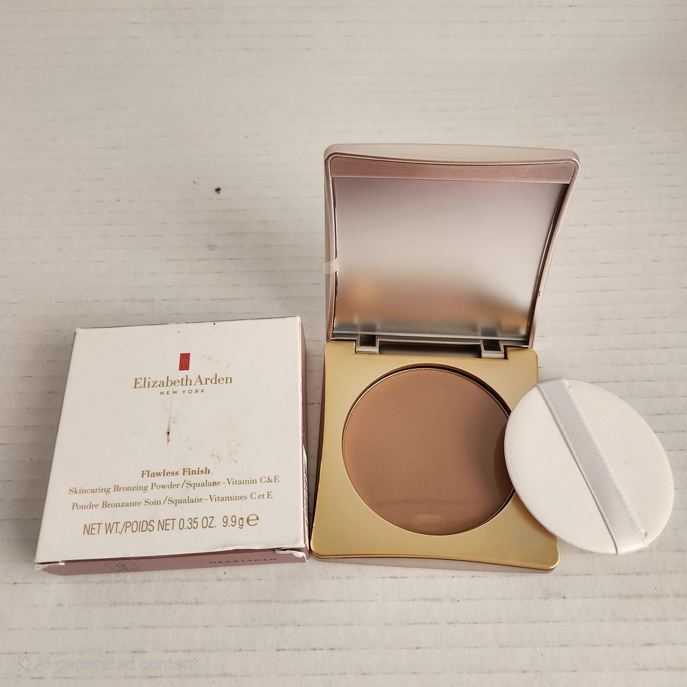 Elizabeth Arden Tan Bronzer Compact